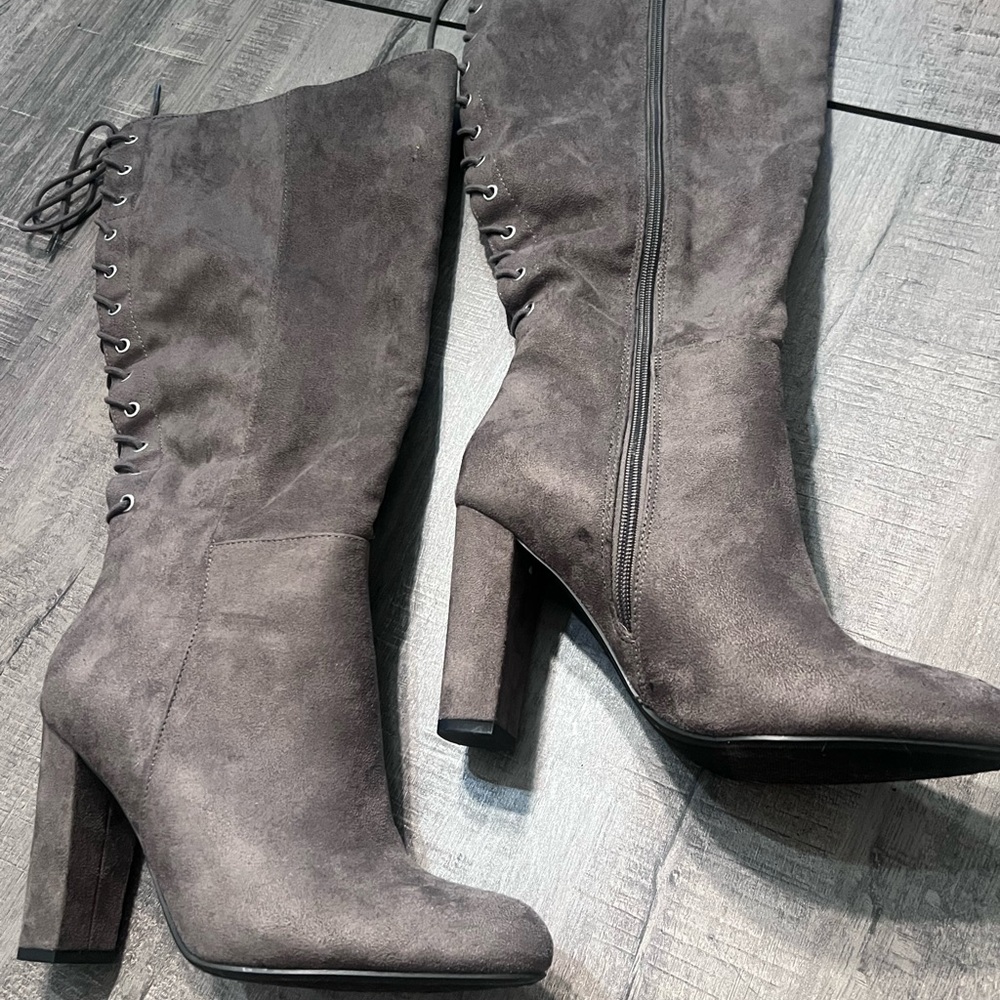 Elegant Gray faux Suede Knee-High Boots